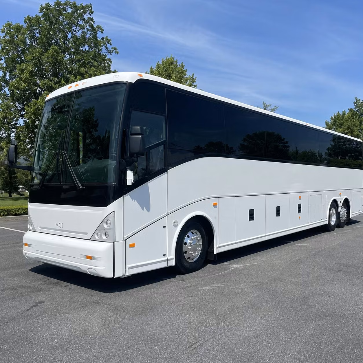 bus rental options for rochester trips