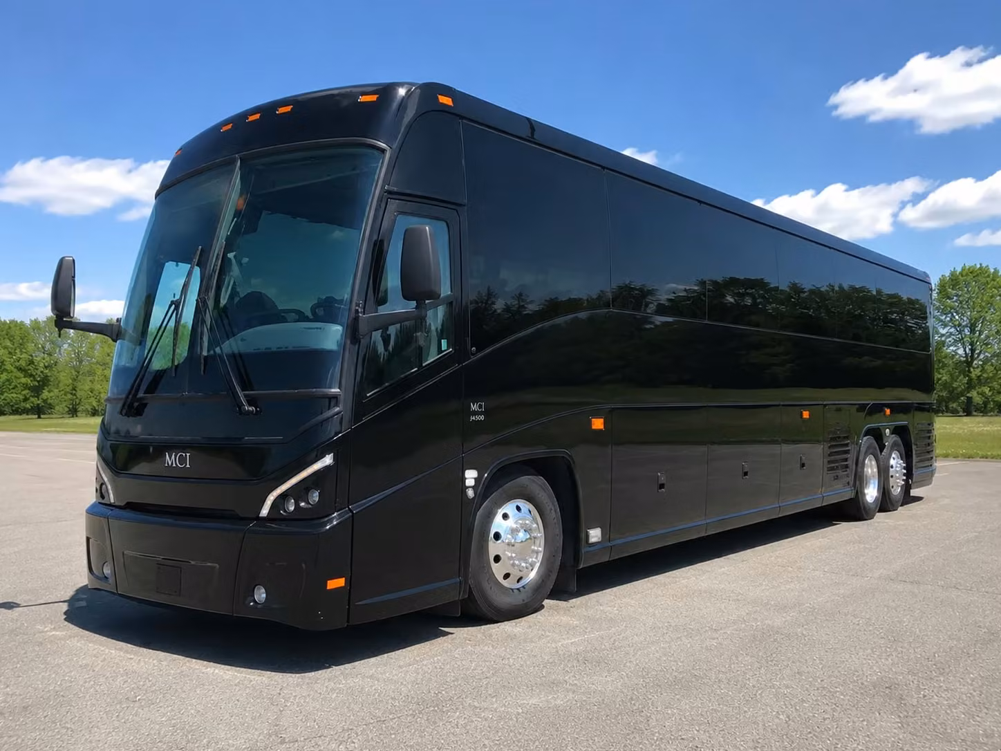 charter bus rentals for mayo clinic events and medical conference transportation in rochester