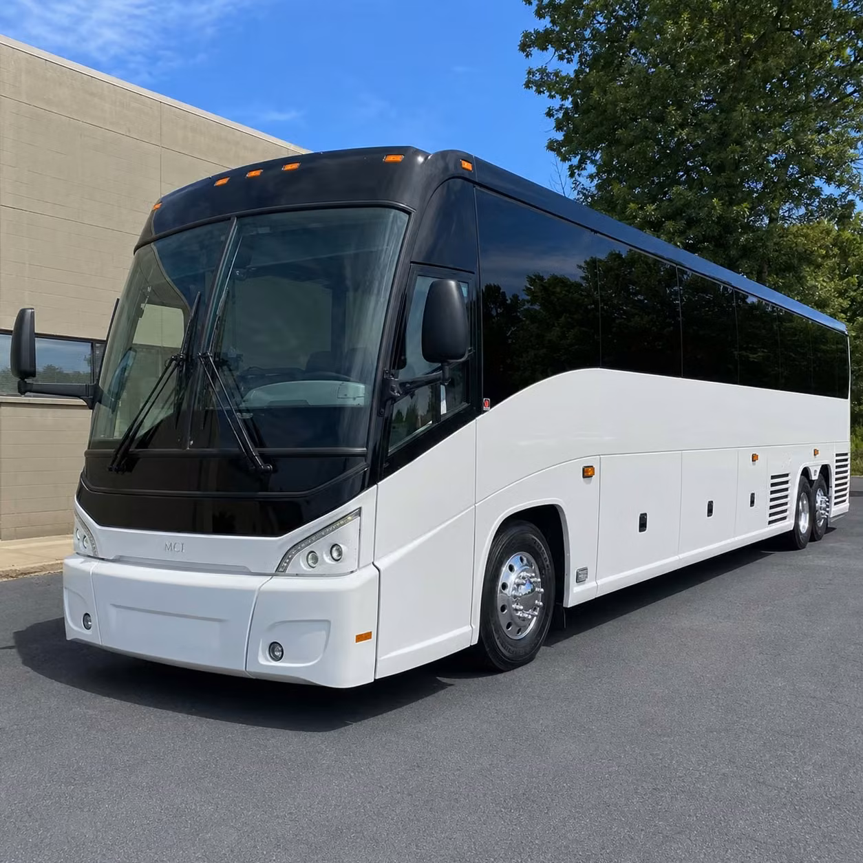charter bus transportation for rochester field trips to the science museum of minnesota