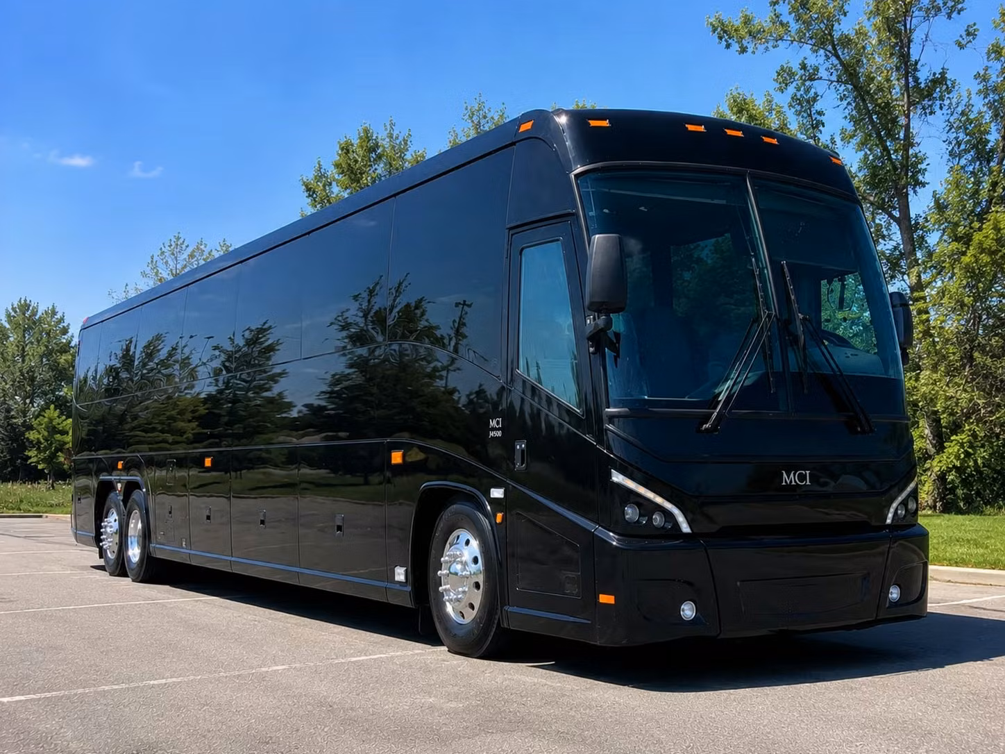charter buses for rochester school field trips to the mayo clinic area