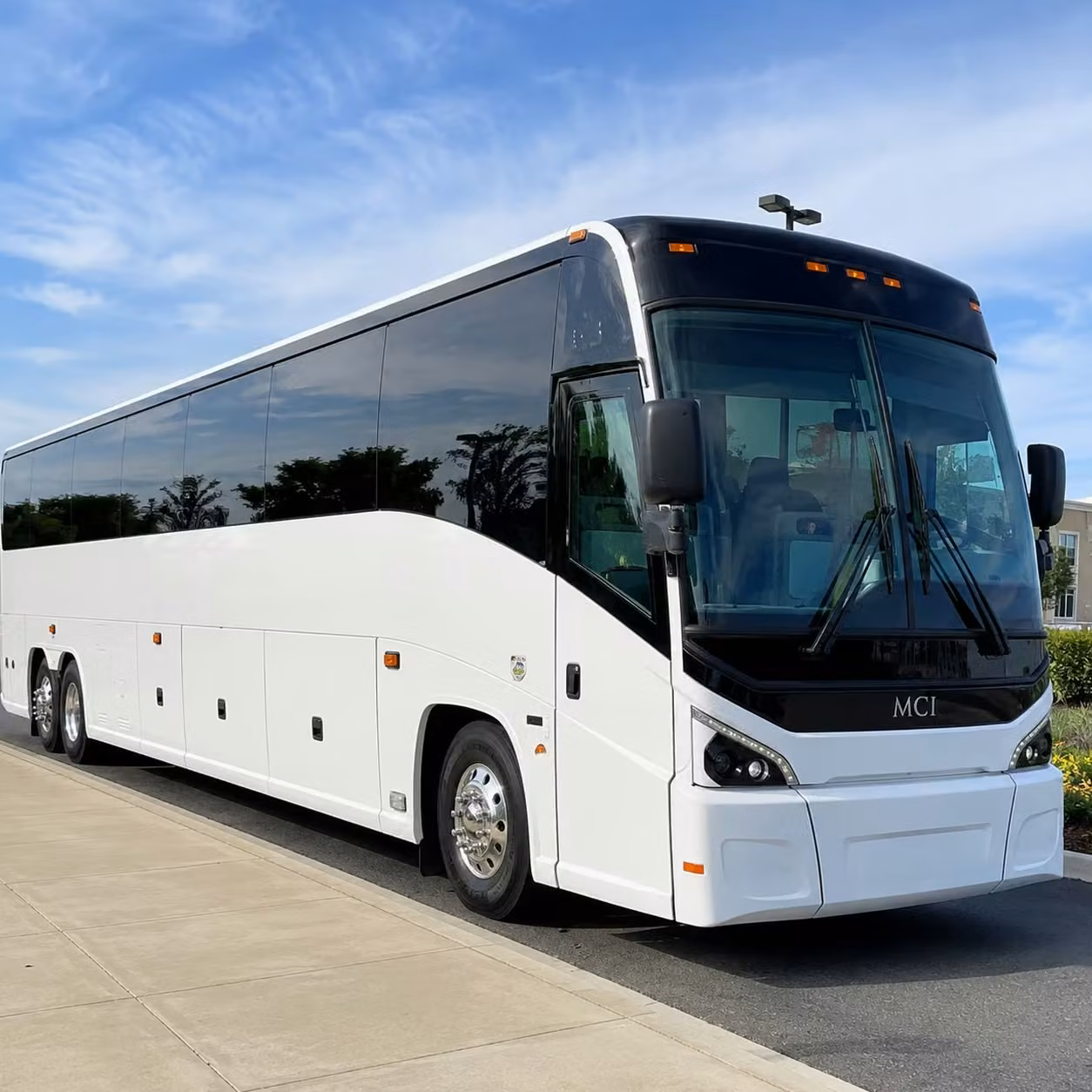rochester charter bus hero 3